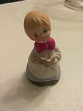 Jasco 1978 Merri-Bells Boy Caroler Porcelain Vintage